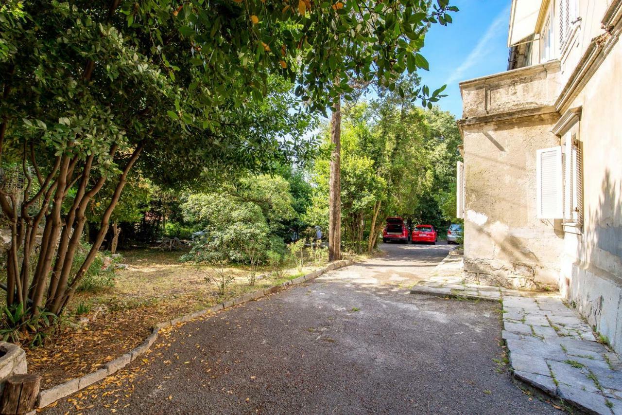 Apartman Villa Carolina Rijeka Dış mekan fotoğraf