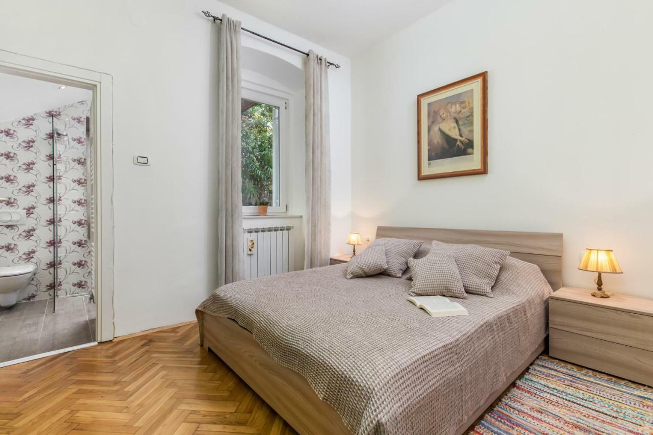 Apartman Villa Carolina Rijeka Dış mekan fotoğraf